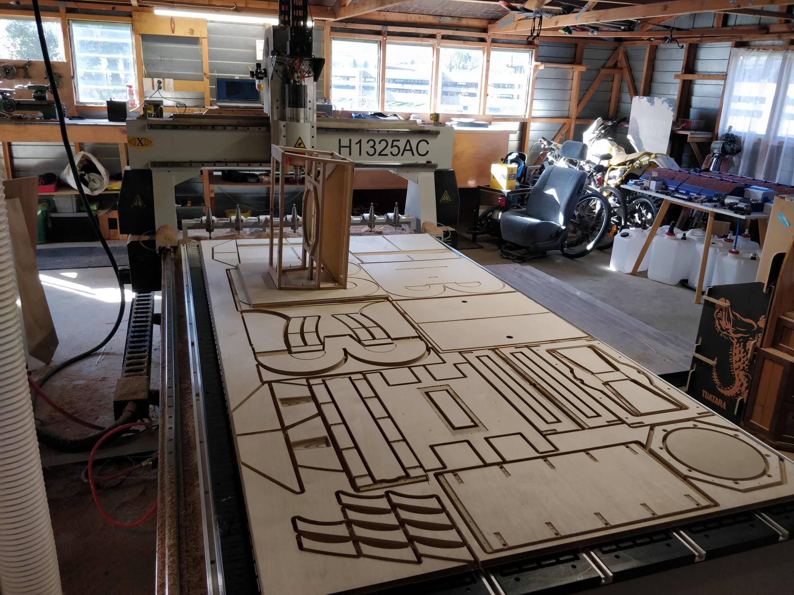 Nested parts on the machine bed